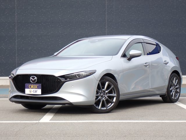 ＭＡＺＤＡ３　セダン　１５Ｃ