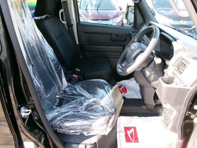 車両画像23