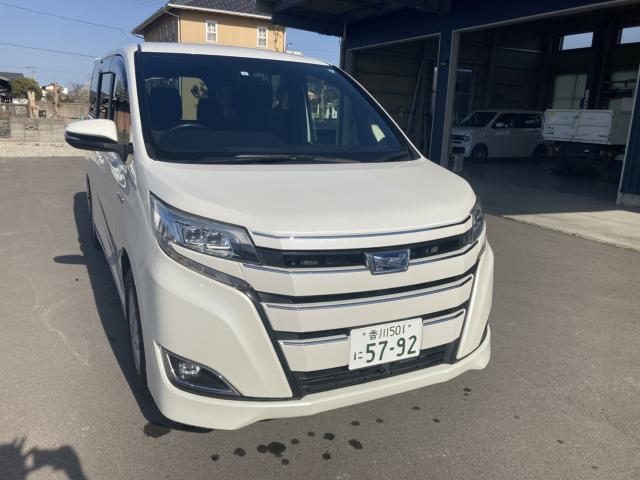 ノア　ハイブリッド　Ｇ