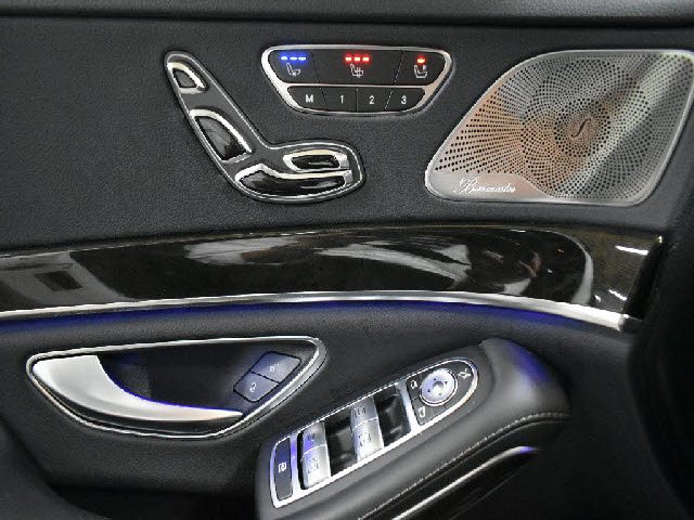 車両画像13