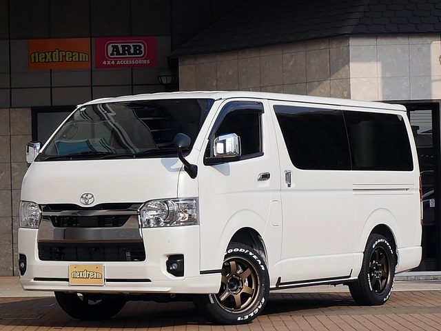 ハイエースバン　４ＷＤ　スーパーＧＬ　ダークプライム２