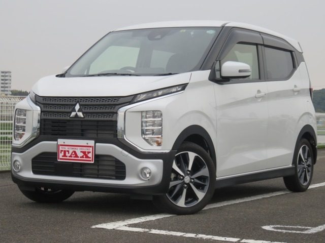 ｅＫクロス　６６０　Ｇ　プラスＥＤ・９型純正ナビ・Ｄ