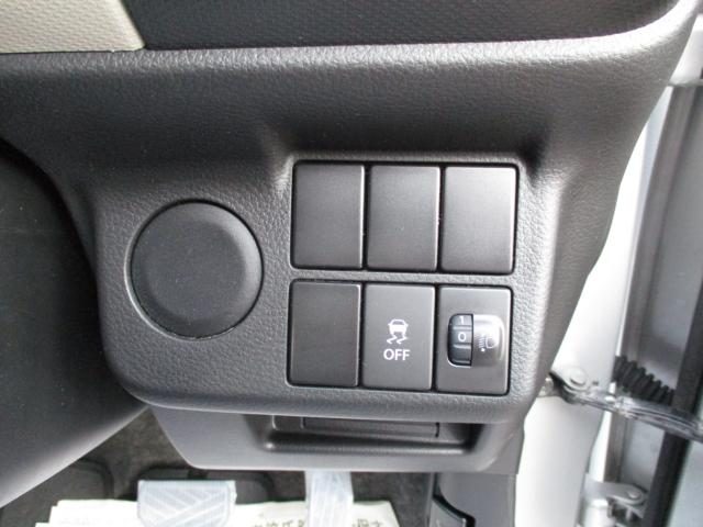 車両画像16