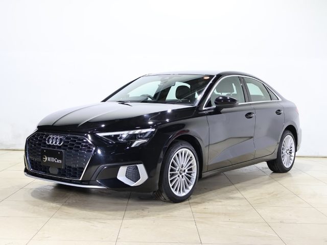 Ａ３　セダン　４０　ＴＦＳＩ　クワトロ　アドバンスド
