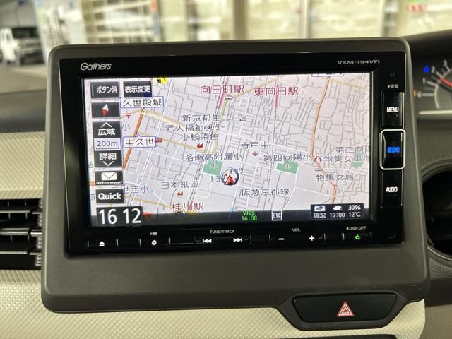 車両画像13