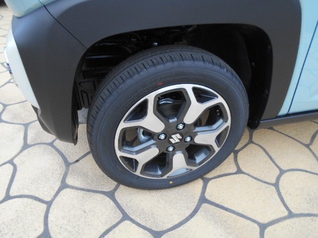 車両画像24