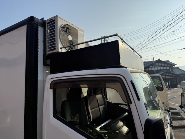 車両画像25