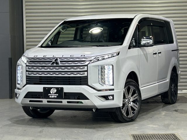 デリカ　Ｄ：５　４ＷＤ　Ｐ