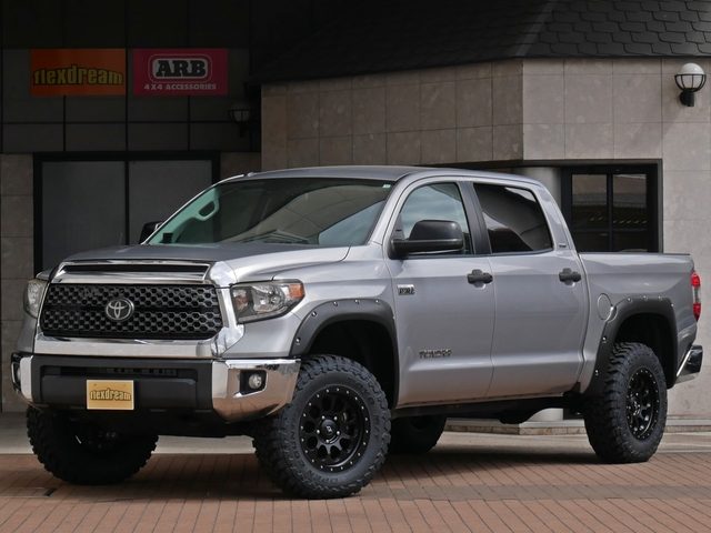 タンドラ　４ＷＤ　クルーマックス　ＳＲ５