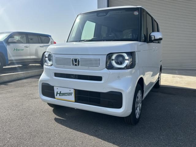 Ｎ　ＢＯＸ　４ＷＤ　ベースグレード