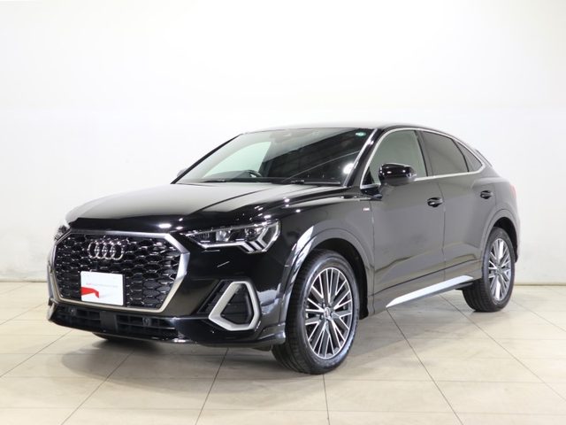 Ｑ３　スポーツバック　３５　ＴＤＩ　クワトロ　Ｓライン