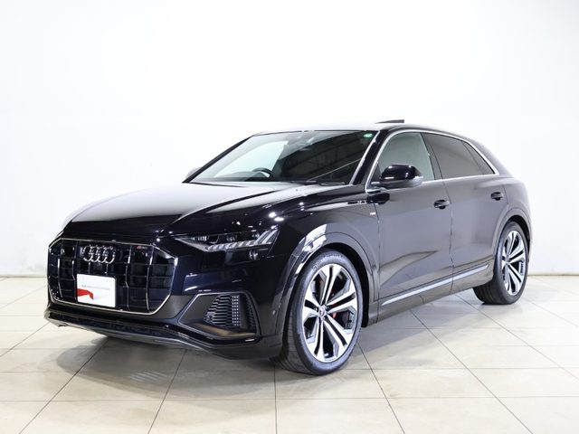 Ｑ８　５５　ＴＦＳＩ　クワトロ　Ｓライン