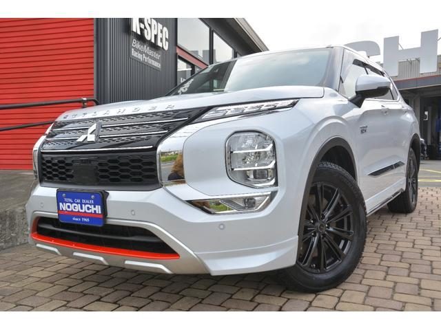 アウトランダーＰＨＥＶ　Ｐ　ワンオーナー！純正オプション＆後付け