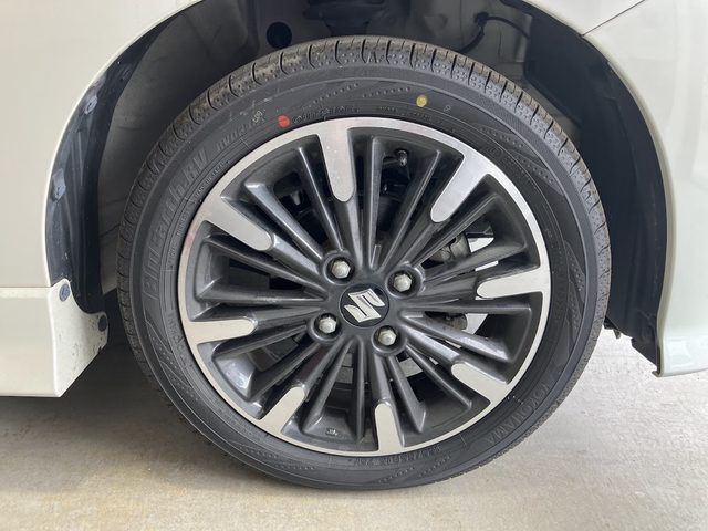 車両画像30