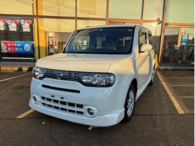 キューブ　４ＷＤ　１５Ｘ　ＦＯＵＲ　Ｖセレクション