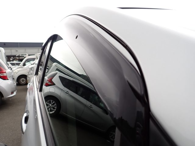 車両画像23