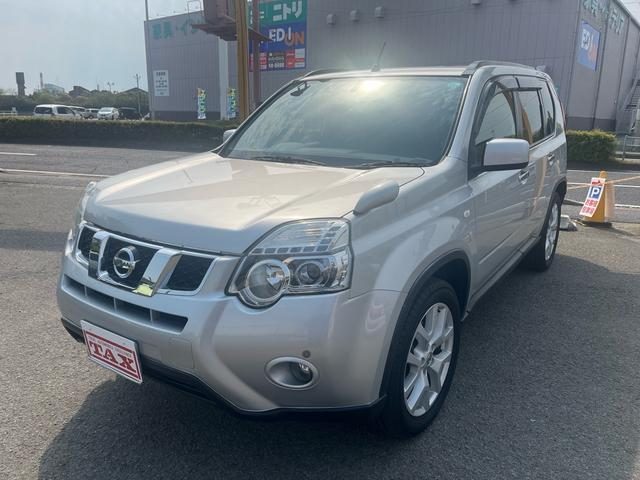 エクストレイル　４ＷＤ　２０Ｘｔｔ　お客様直接買取車両です　４Ｗ