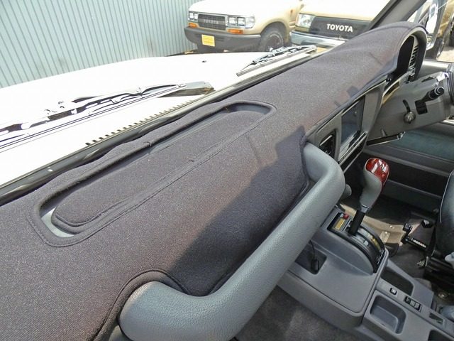 車両画像17