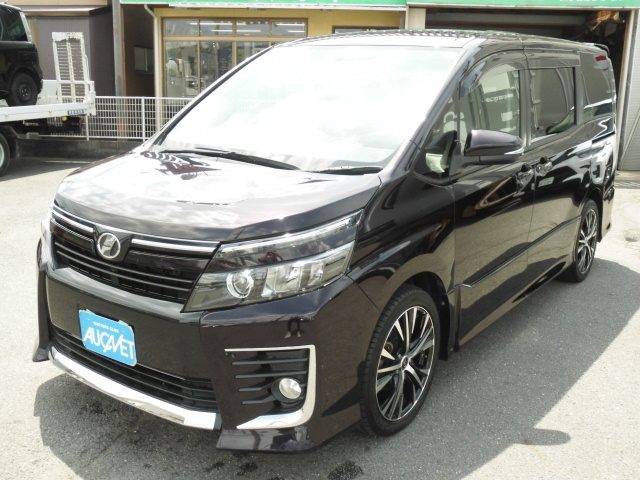 ヴォクシー　ＺＳ