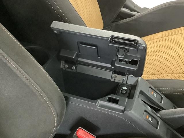 車両画像27