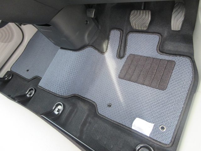車両画像26