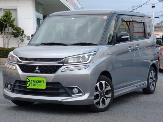 デリカ　Ｄ：２　カスタム　２ＷＤ　カスタムハイブリッドＭＶ