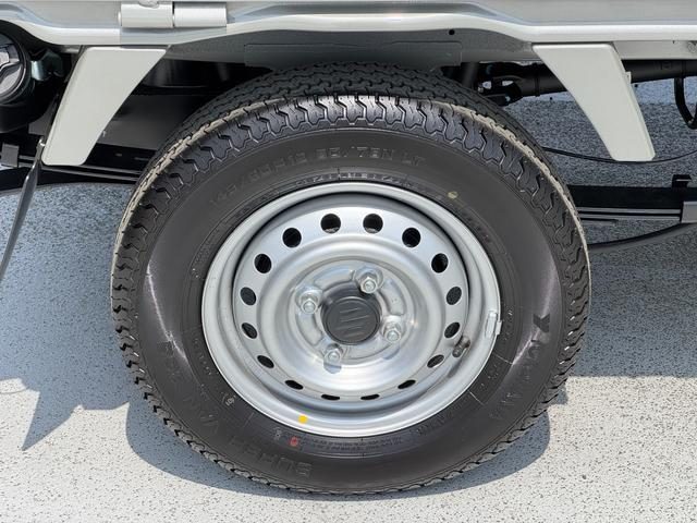 車両画像18