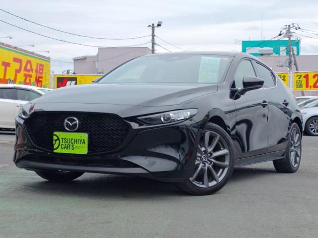 ＭＡＺＤＡ３　ファストバック　１５Ｓツーリング