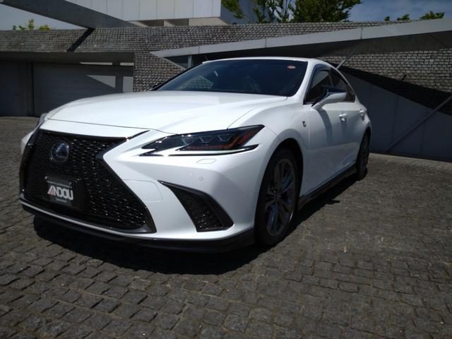 ＥＳ３００ｈ　ＥＳ３００ｈ　Ｆスポーツ　ＴＲＤエアロ＆
