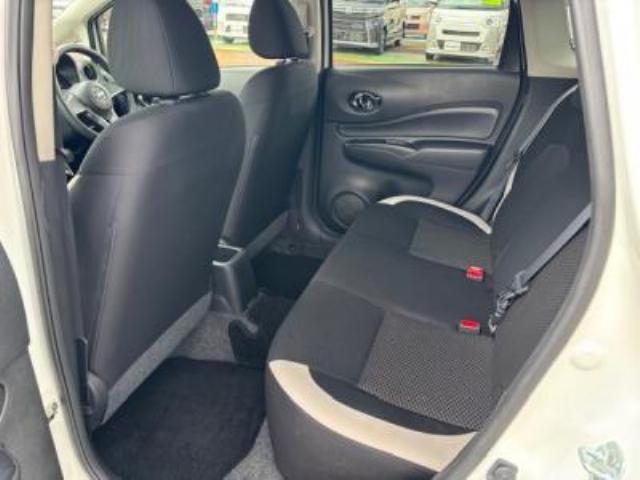 車両画像4