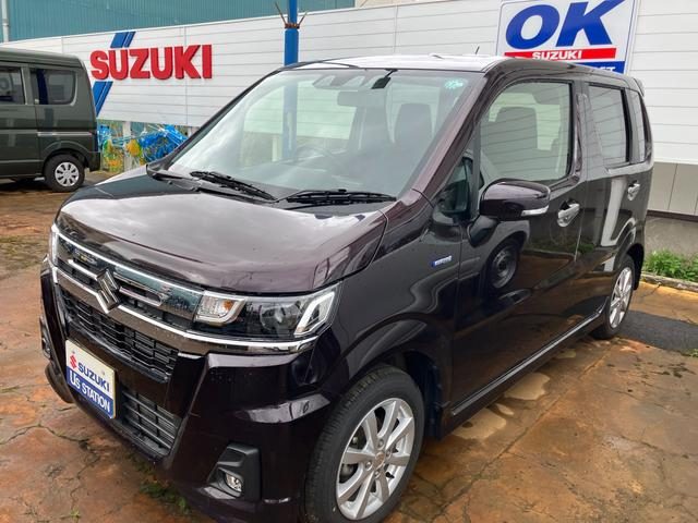 ワゴンＲ　カスタムＺ　４ＷＤ　ＨＹＢＲＩＤ　ＺＸ　４型　４ＷＤ　★☆ス