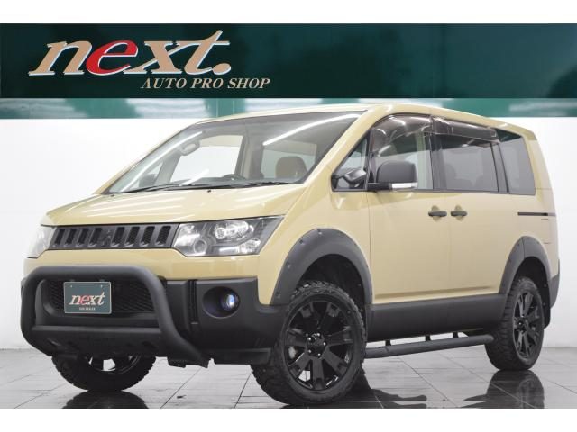 デリカ　Ｄ：５　４ＷＤ　Ｇ　ナビパッケージ
