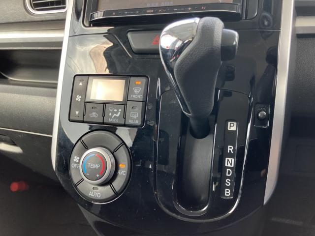 車両画像18