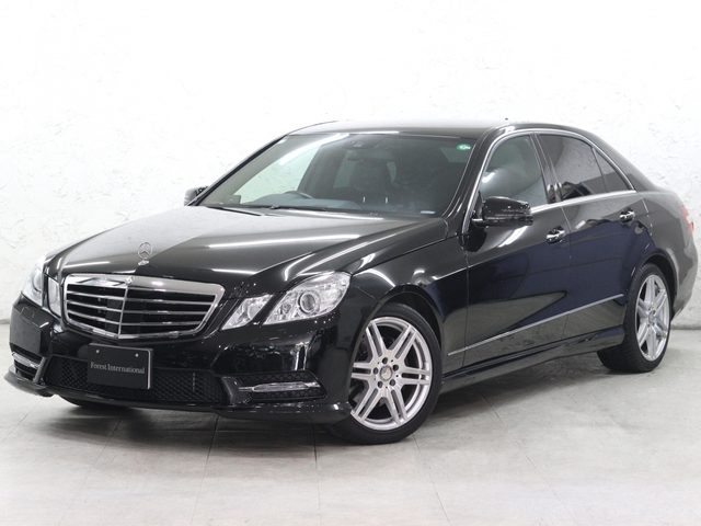 Ｅクラス　セダン　Ｅ３００ＢエフィシェアバＧ　ＡＭＧスポＰ
