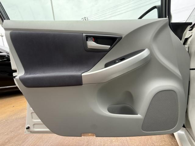 車両画像24