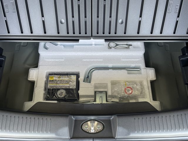 車両画像14
