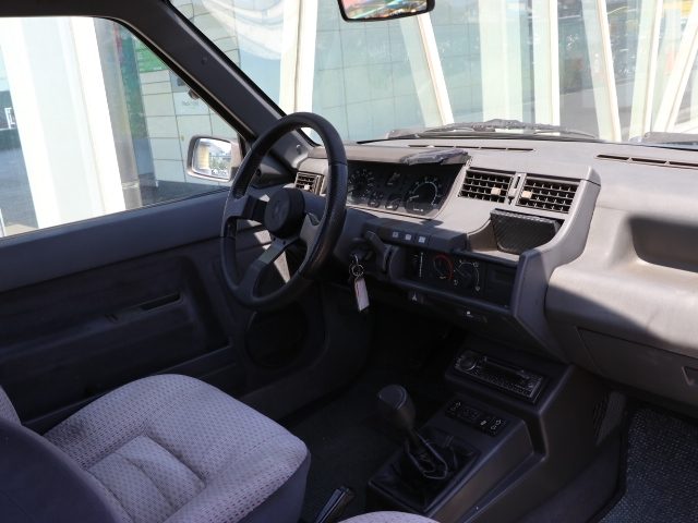 車両画像11