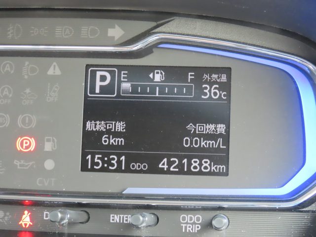 車両画像11