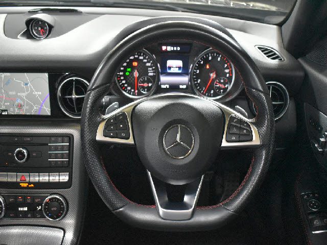 車両画像16