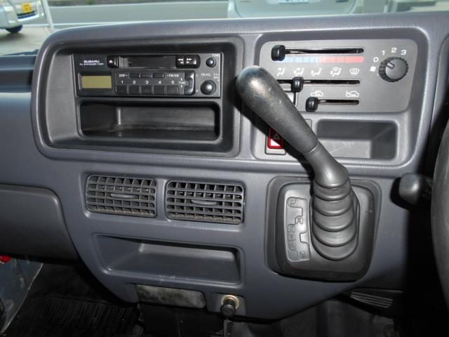 車両画像17