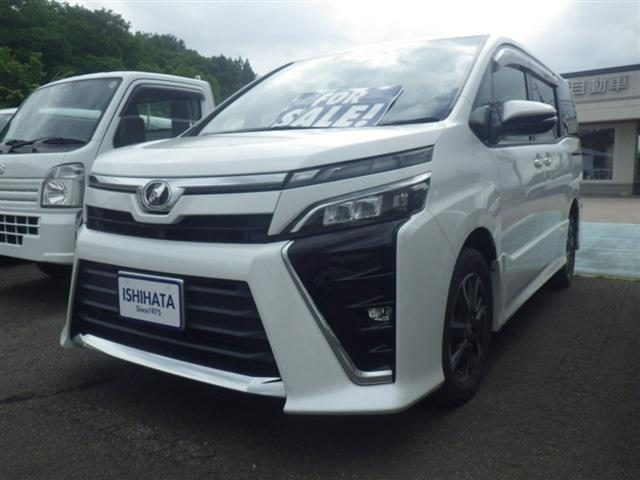 ヴォクシー　４ＷＤ　ＺＳ