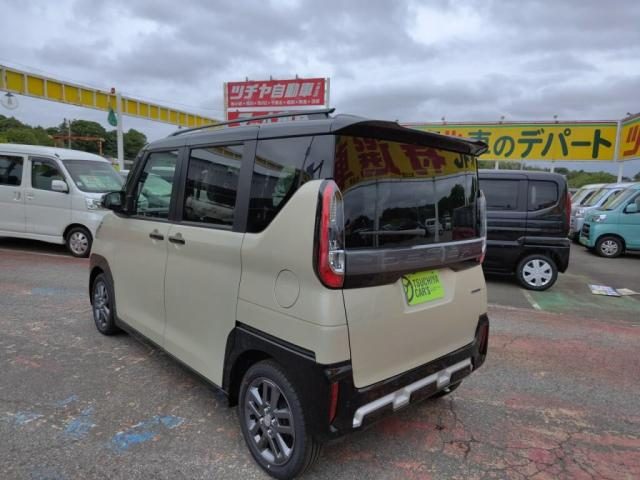 車両画像11