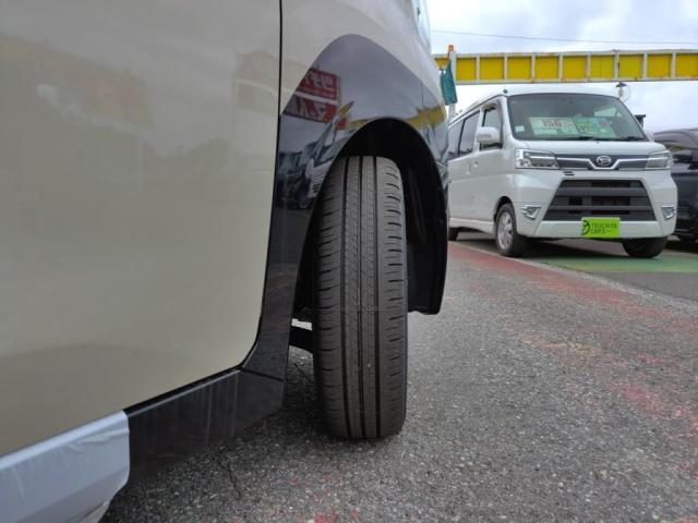 車両画像28