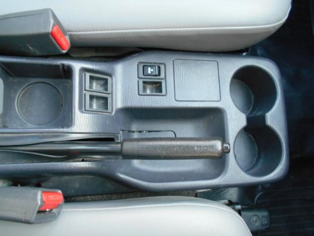 車両画像15