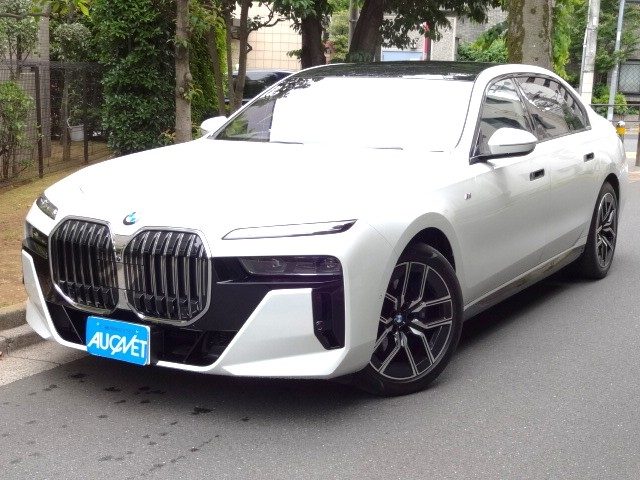 ７シリーズ　７４０ｄ　ｘＤｒｉｖｅ　Ｍスポーツ