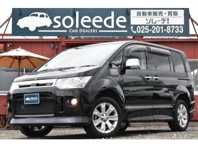 デリカ　Ｄ：５　４ＷＤ　ローデスト　リミテッドエディション