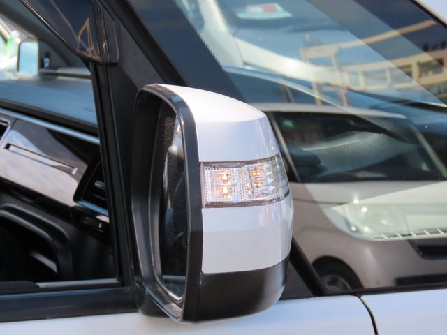 車両画像15