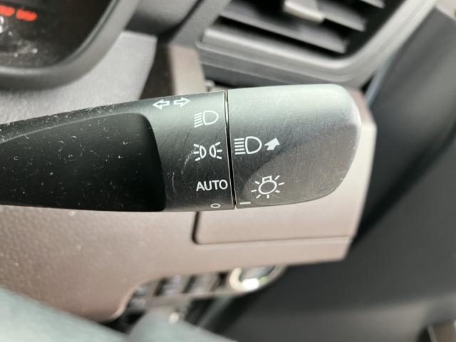 車両画像30