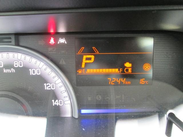 車両画像15