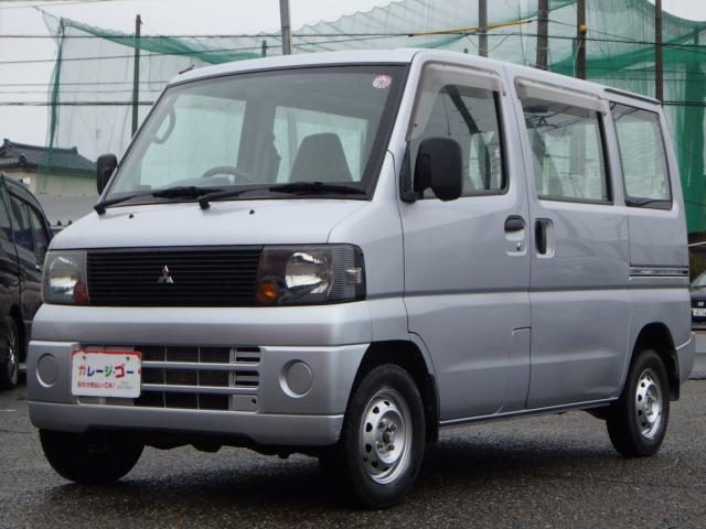 ミニキャブバン　４ＷＤ　ＣＤ